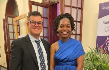 Two bureau veritas colleagues standing together 